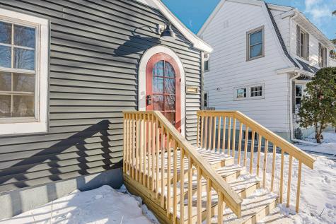 912 11th Street S Moorhead MN 56560