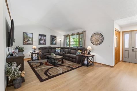 14320 314th Avenue NW Baldwin Twp MN 55371