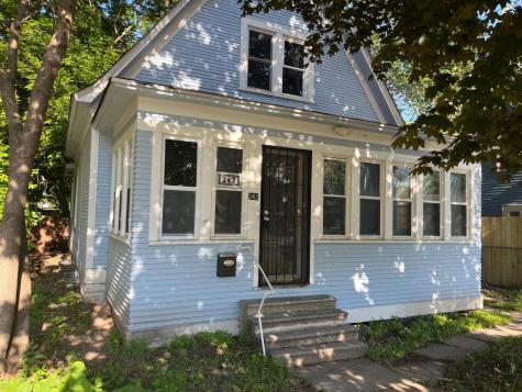 242 Penn Avenue N Minneapolis MN 55405