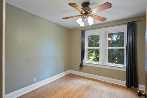 242 Penn Avenue N Minneapolis MN 55405