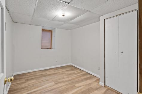 242 Penn Avenue N Minneapolis MN 55405
