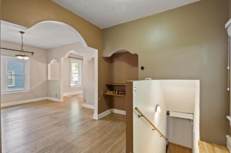 242 Penn Avenue N Minneapolis MN 55405