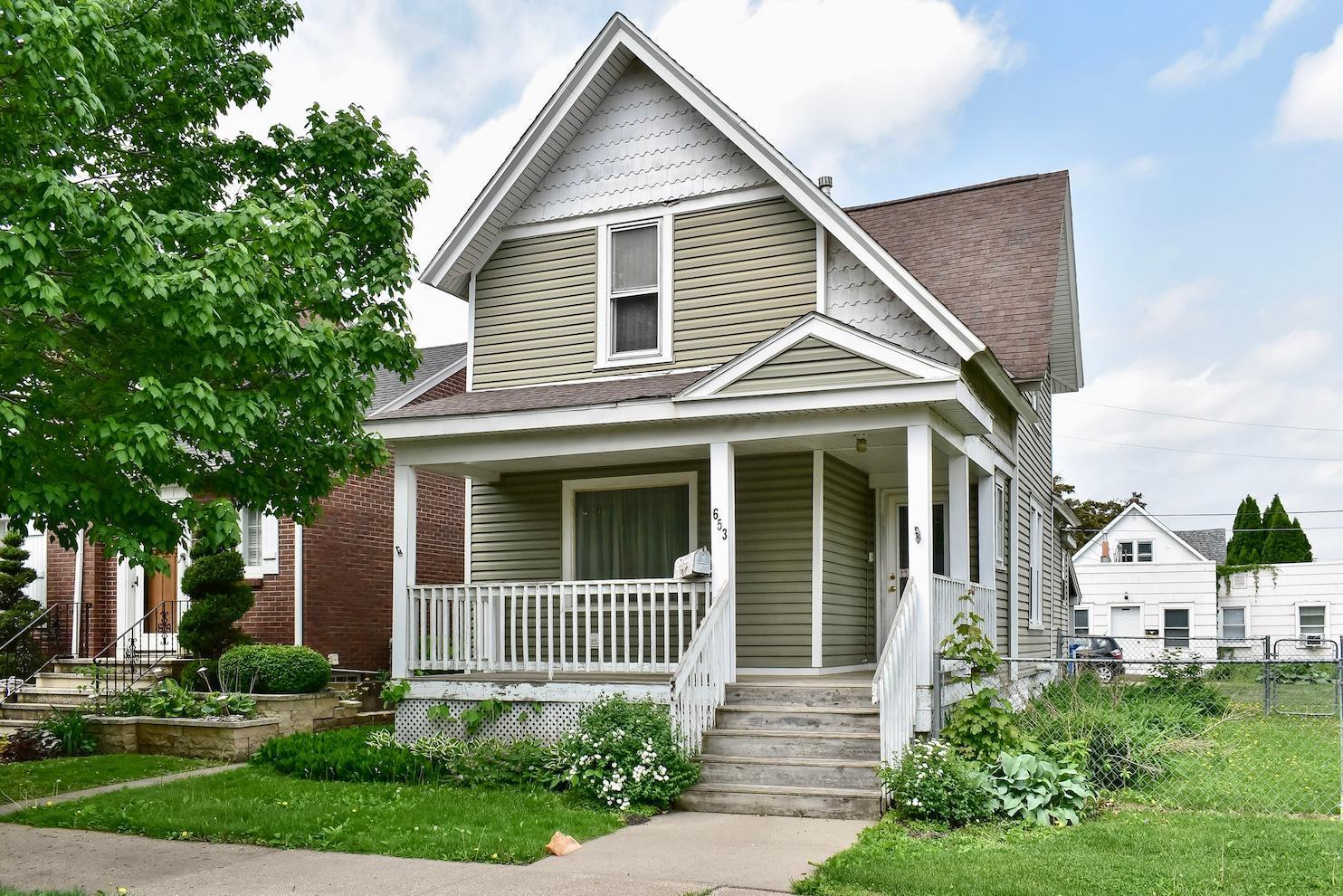 653 Johnson Street Winona MN 55987