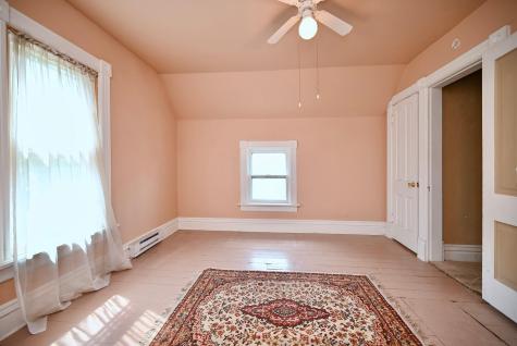 653 Johnson Street Winona MN 55987