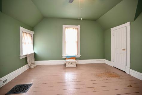653 Johnson Street Winona MN 55987