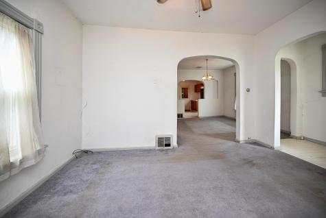 653 Johnson Street Winona MN 55987