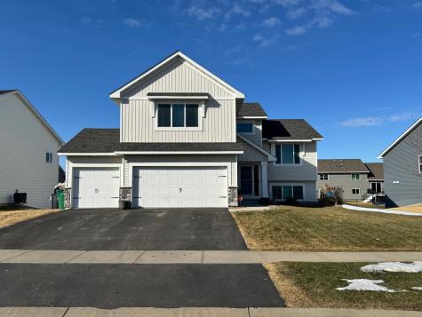 17821 Essex Lane Farmington MN 55044