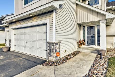 17821 Essex Lane Farmington MN 55044