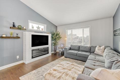 17821 Essex Lane Farmington MN 55044