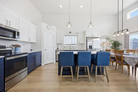 6050 Martin Lane W West Fargo ND 58078