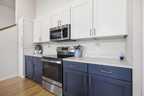 6050 Martin Lane W West Fargo ND 58078