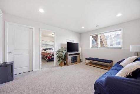 6050 Martin Lane W West Fargo ND 58078