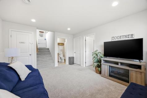 6050 Martin Lane W West Fargo ND 58078
