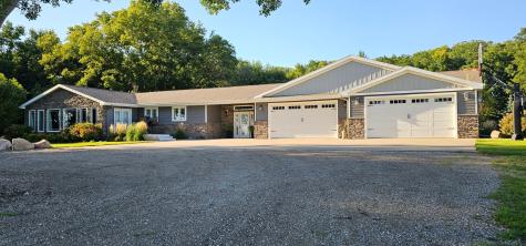1260 20th Street NW Holloway MN 56249