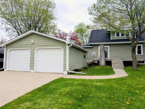 312 Kilburn Street NW Bertha MN 56437