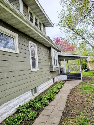 312 Kilburn Street NW Bertha MN 56437