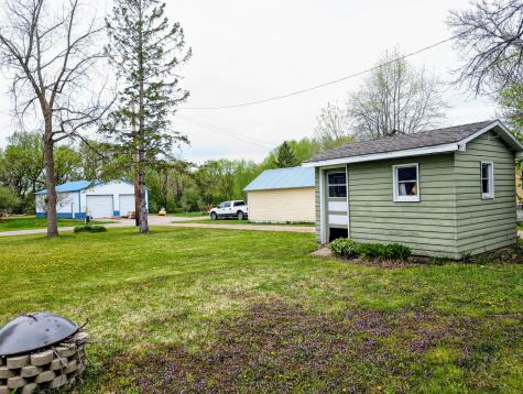 312 Kilburn Street NW Bertha MN 56437
