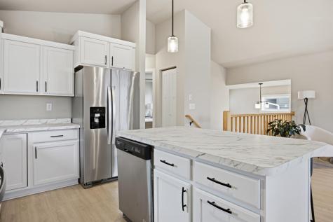 6769 70th Avenue S Horace ND 58047