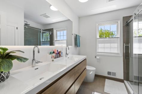 508 Severn Way Eagan MN 55123