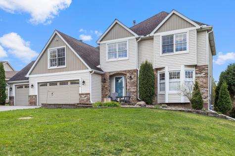 508 Severn Way Eagan MN 55123