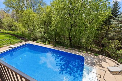 508 Severn Way Eagan MN 55123