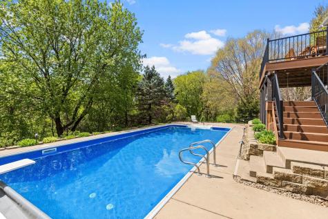 508 Severn Way Eagan MN 55123