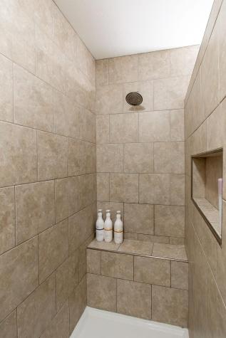 713 48th Avenue W West Fargo ND 58078