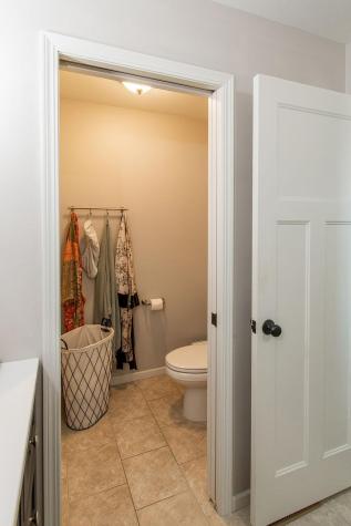713 48th Avenue W West Fargo ND 58078
