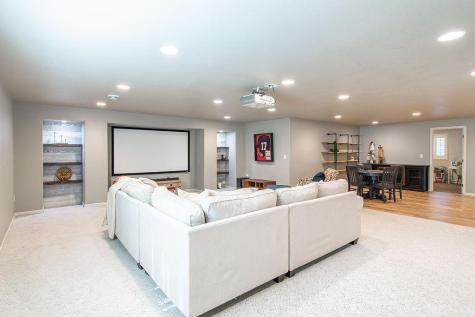 713 48th Avenue W West Fargo ND 58078