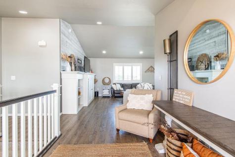 713 48th Avenue W West Fargo ND 58078