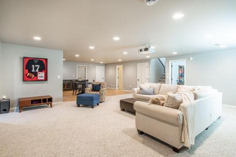 713 48th Avenue W West Fargo ND 58078