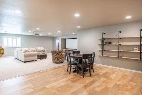 713 48th Avenue W West Fargo ND 58078
