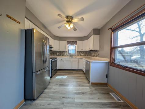 323 10th Street N Breckenridge MN 56520