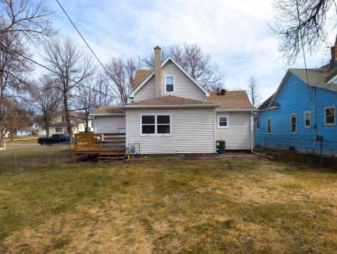 323 10th Street N Breckenridge MN 56520