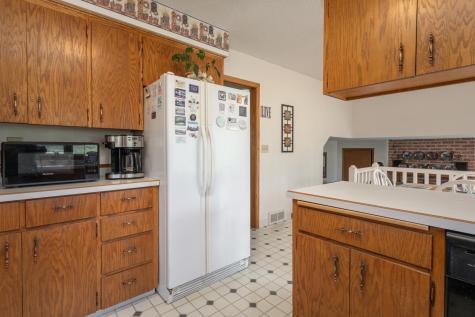 905 Viking Street Alexandria MN 56308