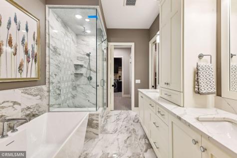 1230 Greenway Pass Golden Valley MN 55427