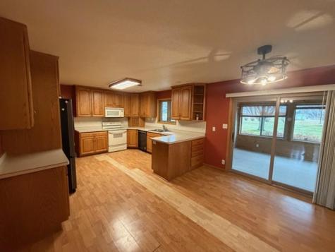 454 Main Street NW Evansville MN 56326