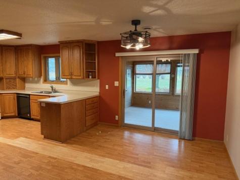 454 Main Street NW Evansville MN 56326