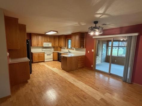 454 Main Street NW Evansville MN 56326