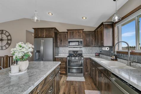 630 Driftwood Avenue Watkins MN 55389