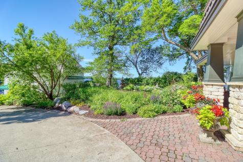 1812 E Shore Drive Detroit Lakes MN 56501