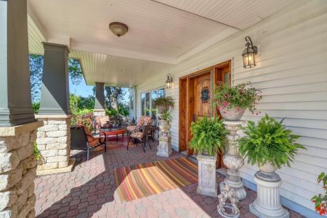 1812 E Shore Drive Detroit Lakes MN 56501