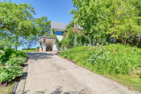 1812 E Shore Drive Detroit Lakes MN 56501