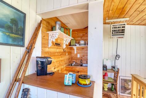 1812 E Shore Drive Detroit Lakes MN 56501