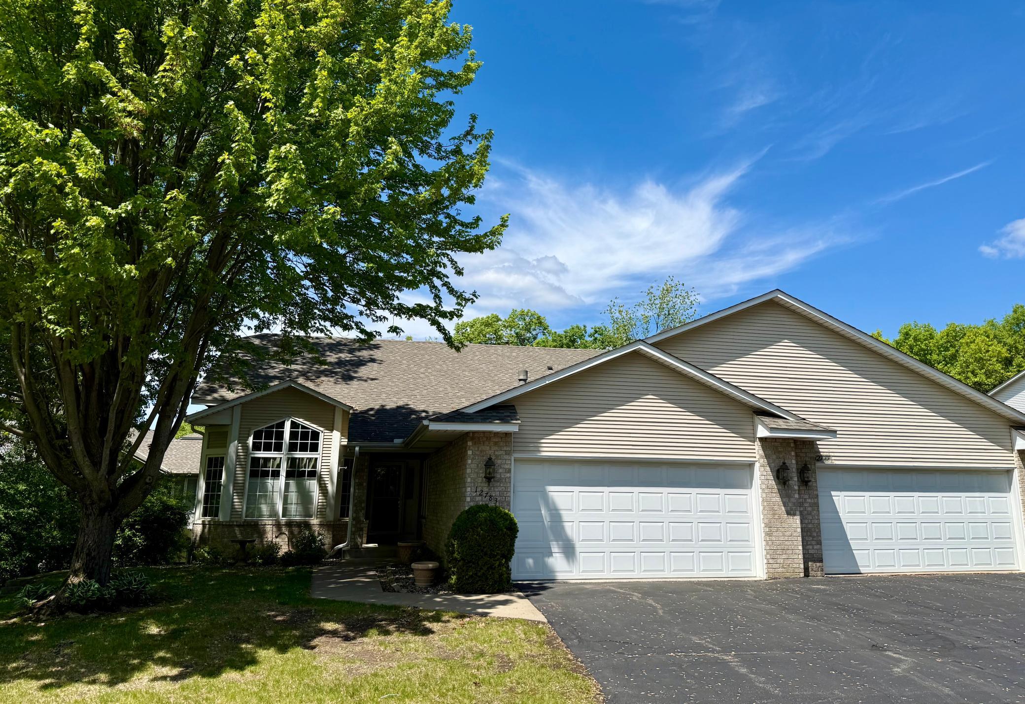 12783 Falcon Drive Apple Valley MN 55124
