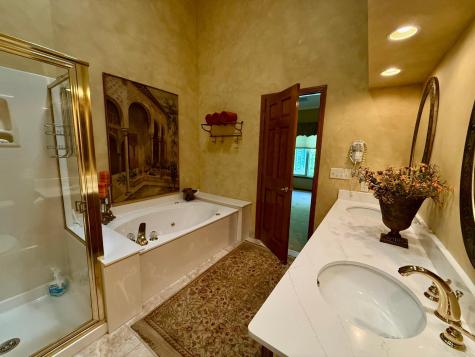 12783 Falcon Drive Apple Valley MN 55124