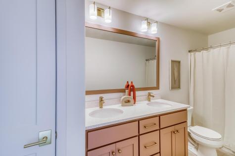 6856 Belding Drive S Fargo ND 58104