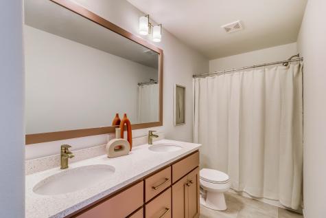 6856 Belding Drive S Fargo ND 58104