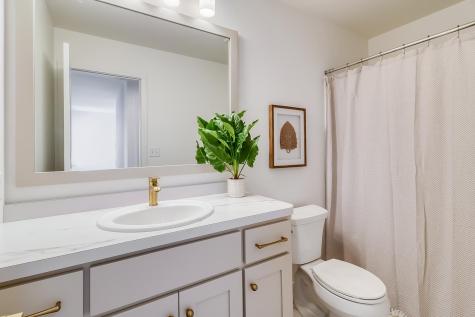 6856 Belding Drive S Fargo ND 58104