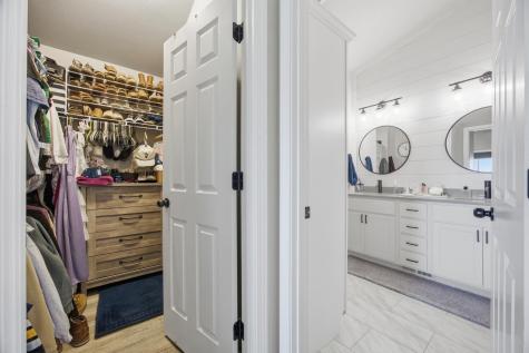 1150 Highland Lane W West Fargo ND 58078
